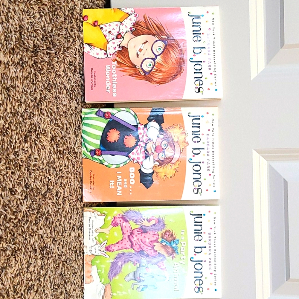 New York Bestselling serie Junie b. Jones.  3 books